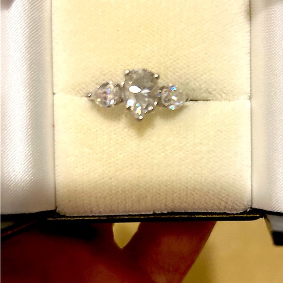 3.0 ct 14k white gold engagement ring VVS1 - Picture 3 of 10